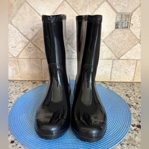 UGG Raana Waterproof Glossy Black Rain Boots 7 - Picture 2 of 13